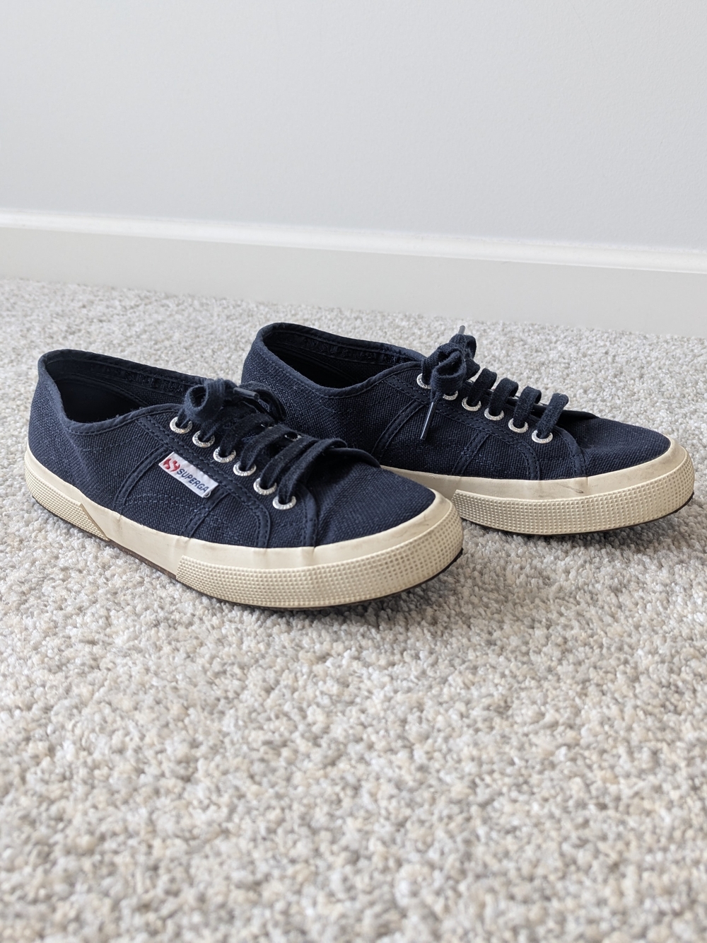Superga Women’s Navy Canvas Low-Top Sneakers